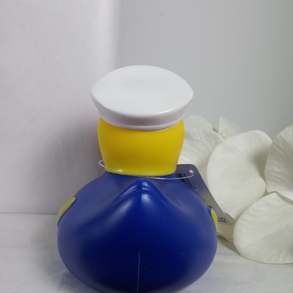 🎈4/$12 Police Man Novelty Rubber Ducky NEW - Picture 4 of 15